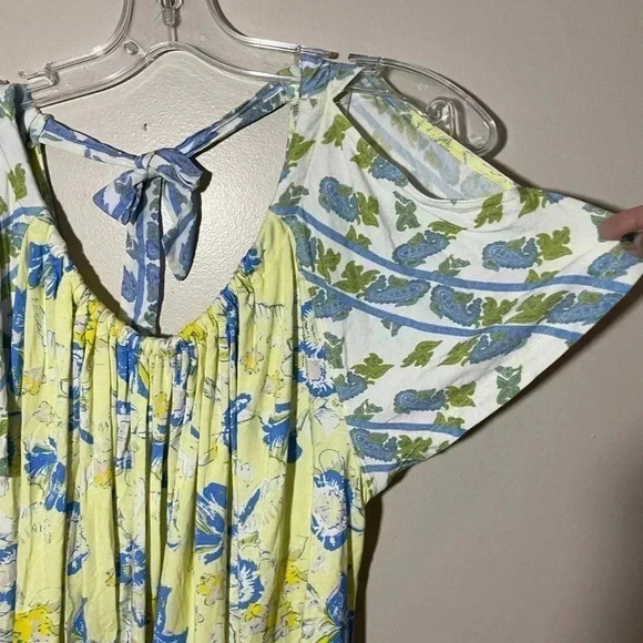 Free People Top Floral Yellow Blue White  NWT Size XS - Picture 3 of 6
